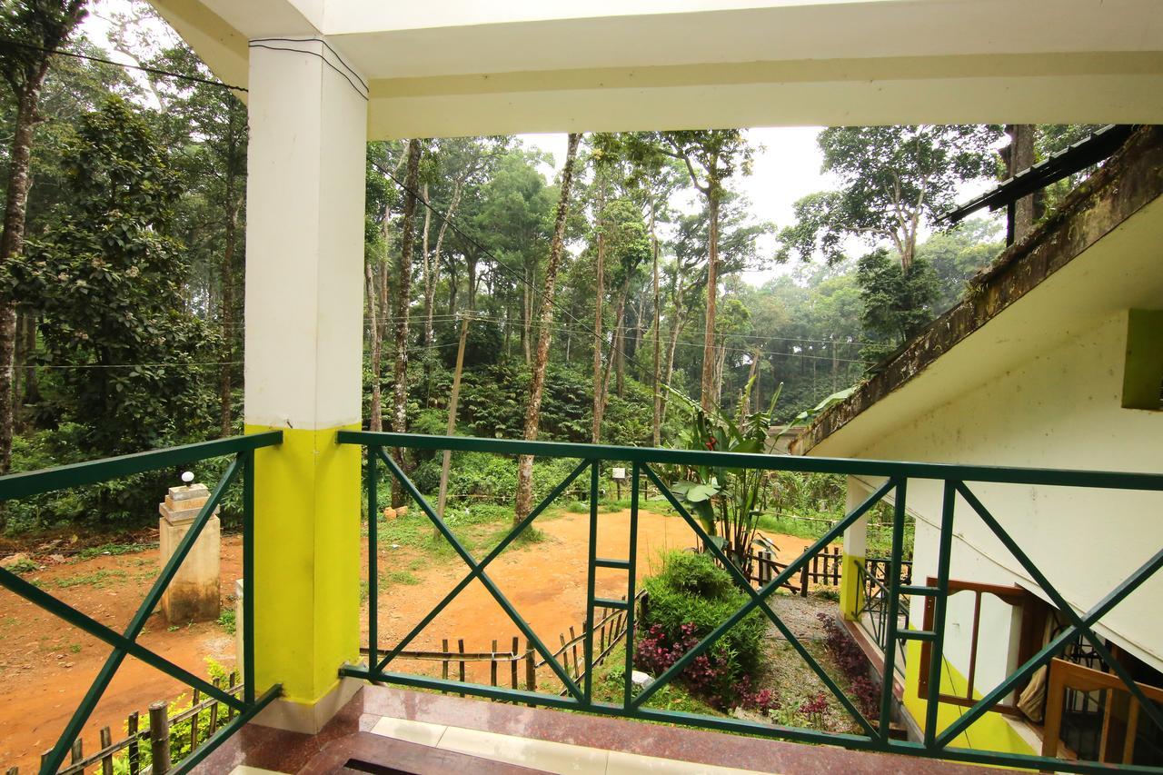 Oyo 4651 Woodpecker Resort Munnar Εξωτερικό φωτογραφία